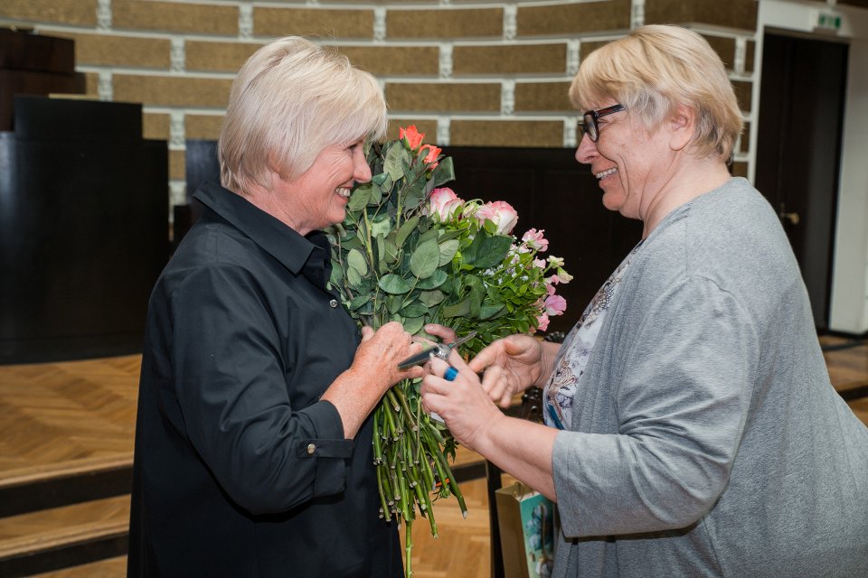 Latvijas Universitātes senioru jubilāru sveikšana. null