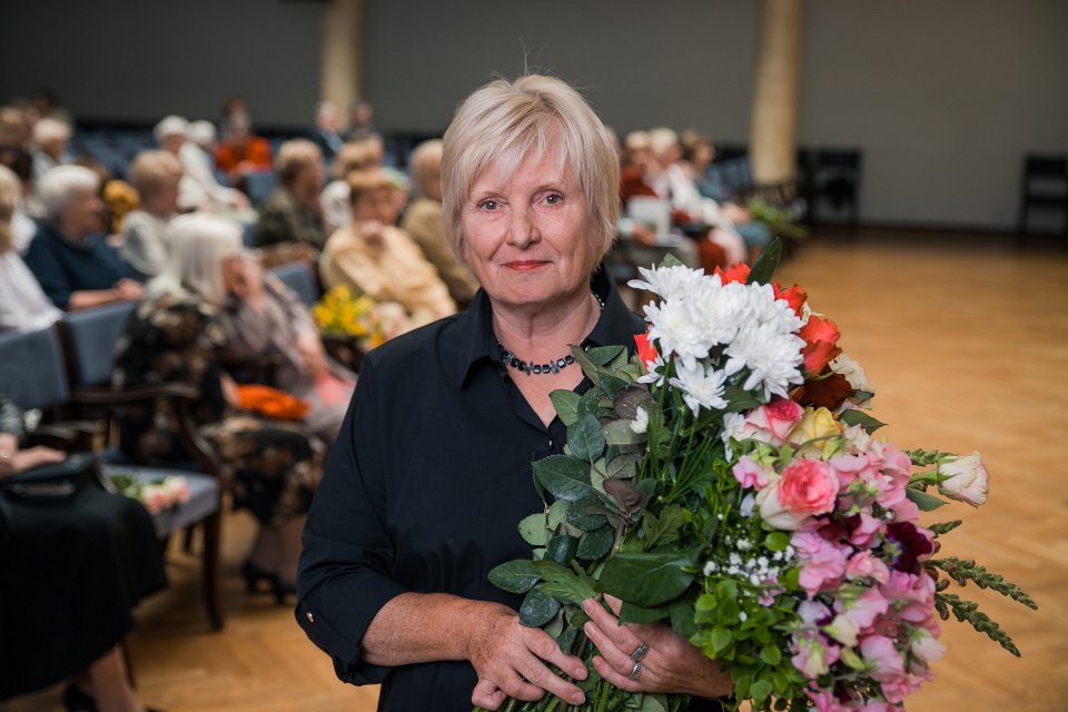 Latvijas Universitātes senioru jubilāru sveikšana. null