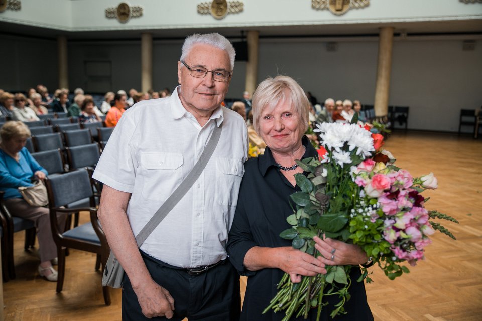 Latvijas Universitātes senioru jubilāru sveikšana. null