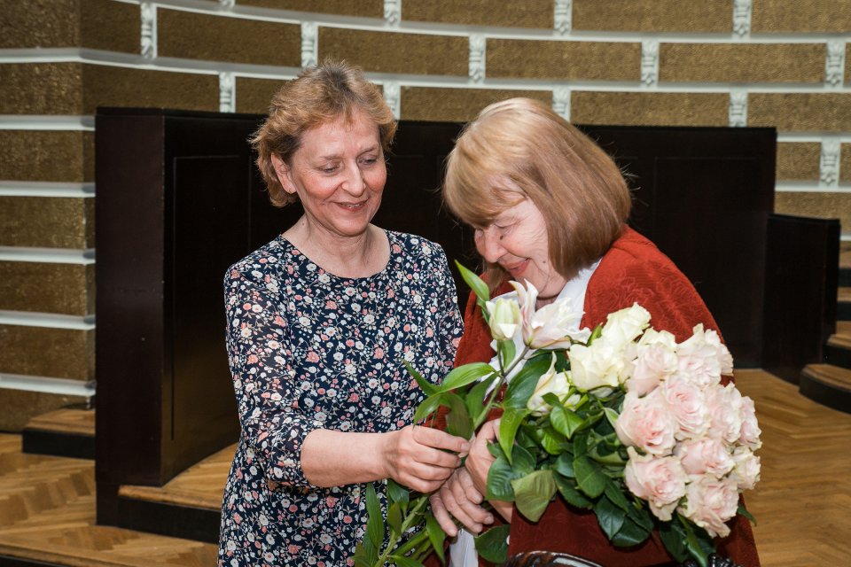 Latvijas Universitātes senioru jubilāru sveikšana. null