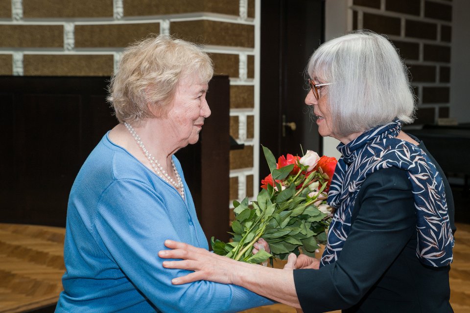 Latvijas Universitātes senioru jubilāru sveikšana. null