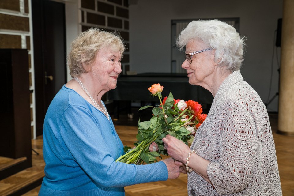 Latvijas Universitātes senioru jubilāru sveikšana. null