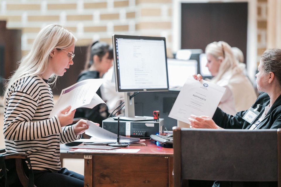 Pieteikšanās studijām Latvijas Universitātē. null