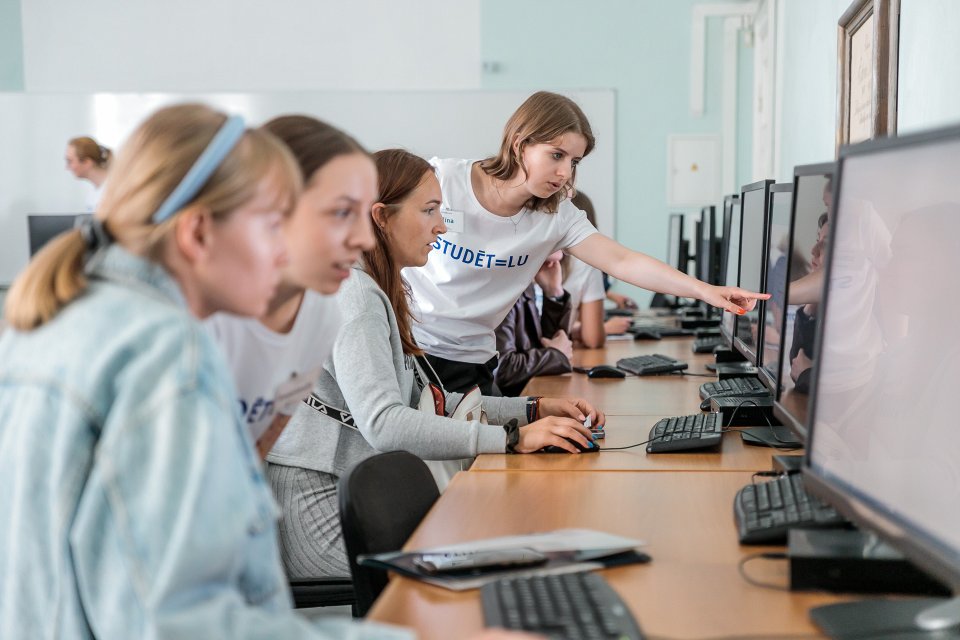 Pieteikšanās studijām Latvijas Universitātē. null